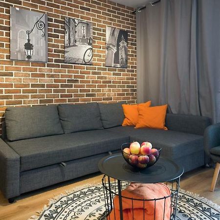 Orange, Modern Apartment In The City Centre Krasków Exterior foto